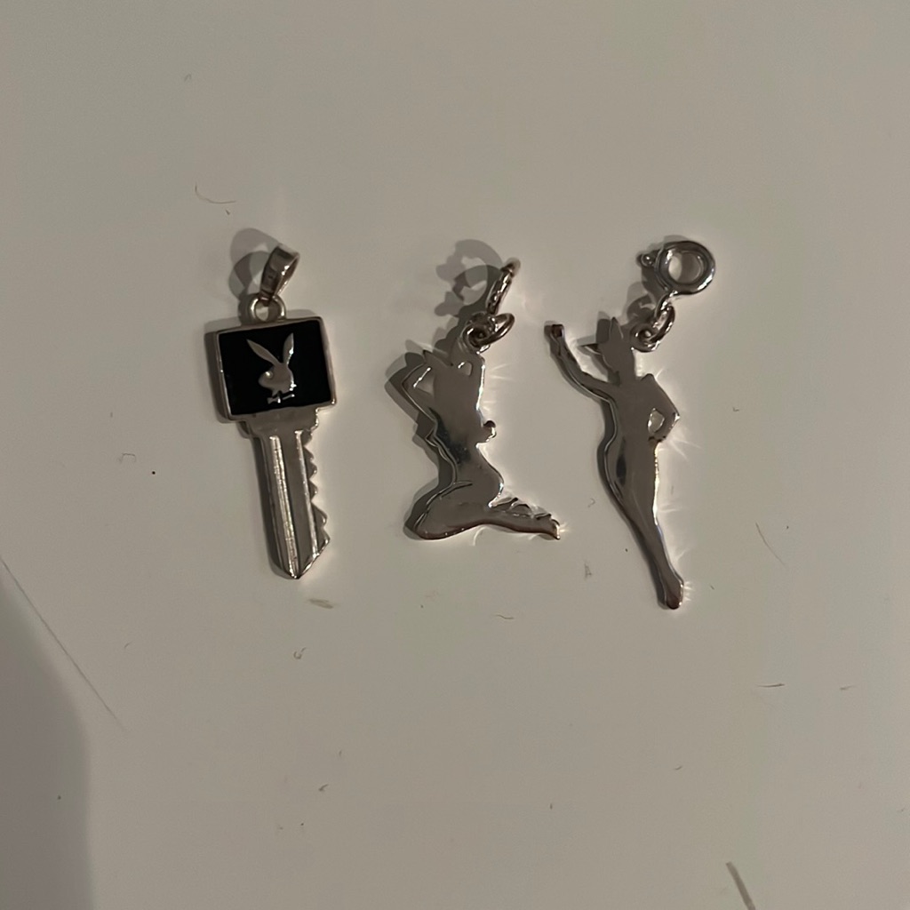 925 Stamped Playboy Charms 499$